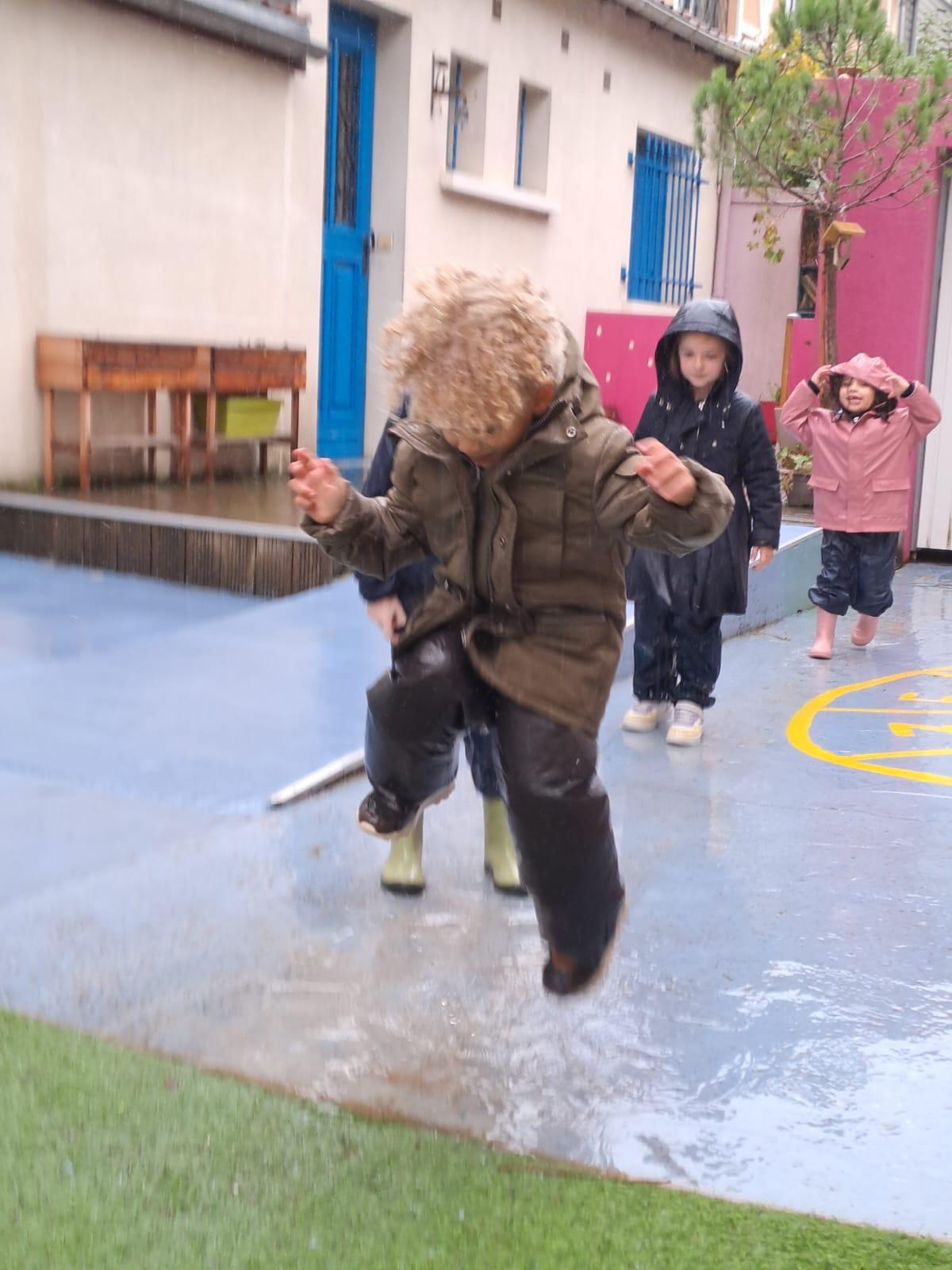 Les petits écoliers - école Montessori bilingue - Extra scolaire